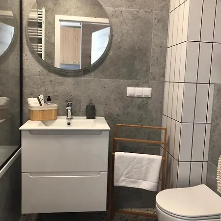 Apartament Pileckiego Airport Modlin 24 H Nowy Dwór Mazowiecki